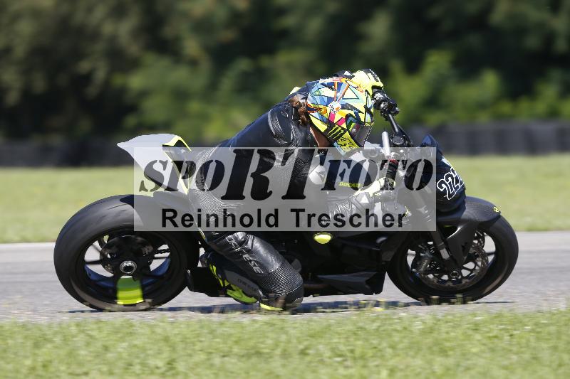 /Archiv-2024/56 10.08.2024 Plüss Moto Sport ADR/Einsteiger/222